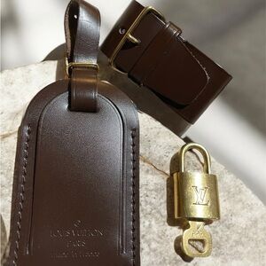 Louis Vuitton Luggage Tag and Poignet